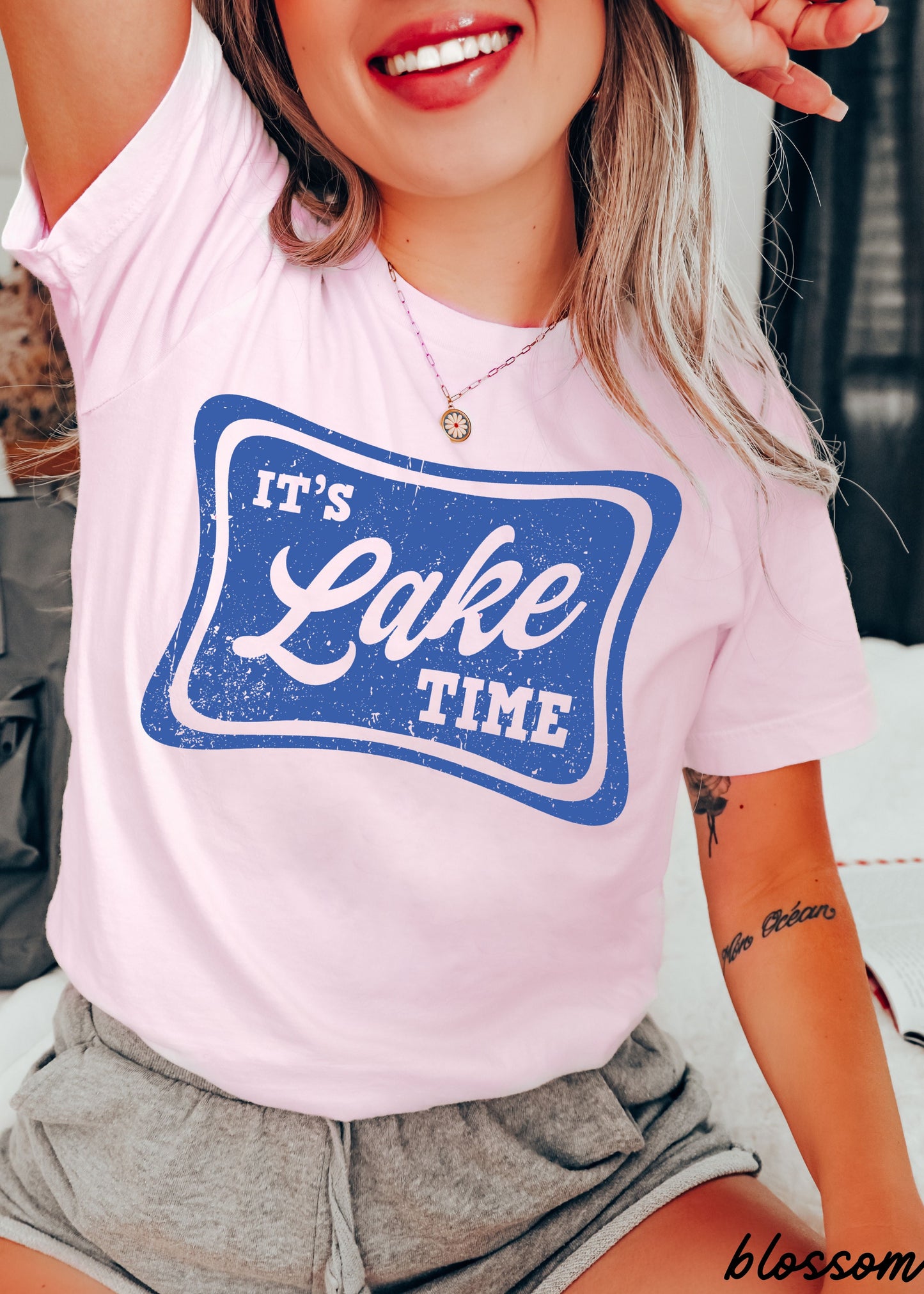 Lake Time Tee *16 Colors (S-3X)